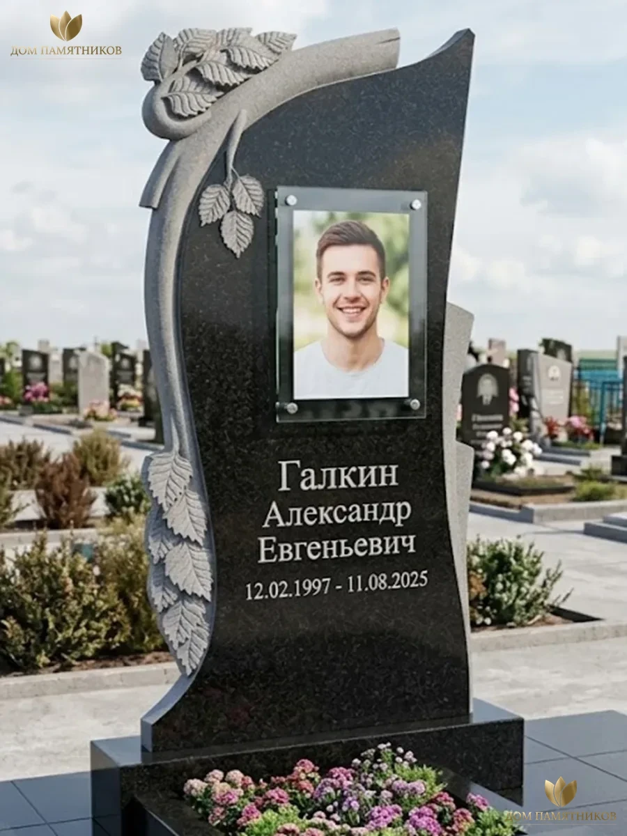 Памятник из гранита Береза 15